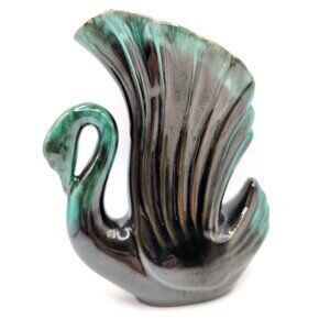 Vintage Blue Mountain Pottery 6" Tall Swan Vase Teal/Blk Drip Glaze Unmarked EUC